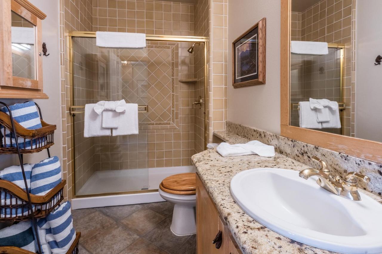 Juniper Springs Lodge #413 - Luxury Ski In Ski Out! 2 Bedroom Mammoth Lakes Eksteriør billede